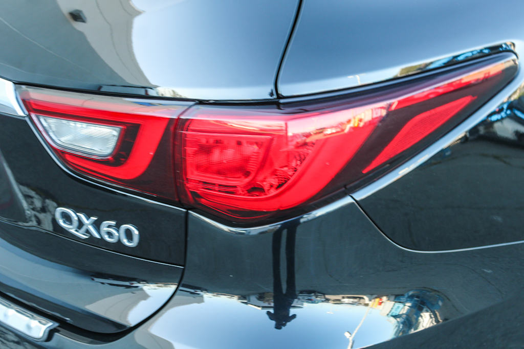 2020 INFINITI QX60 Luxe 21