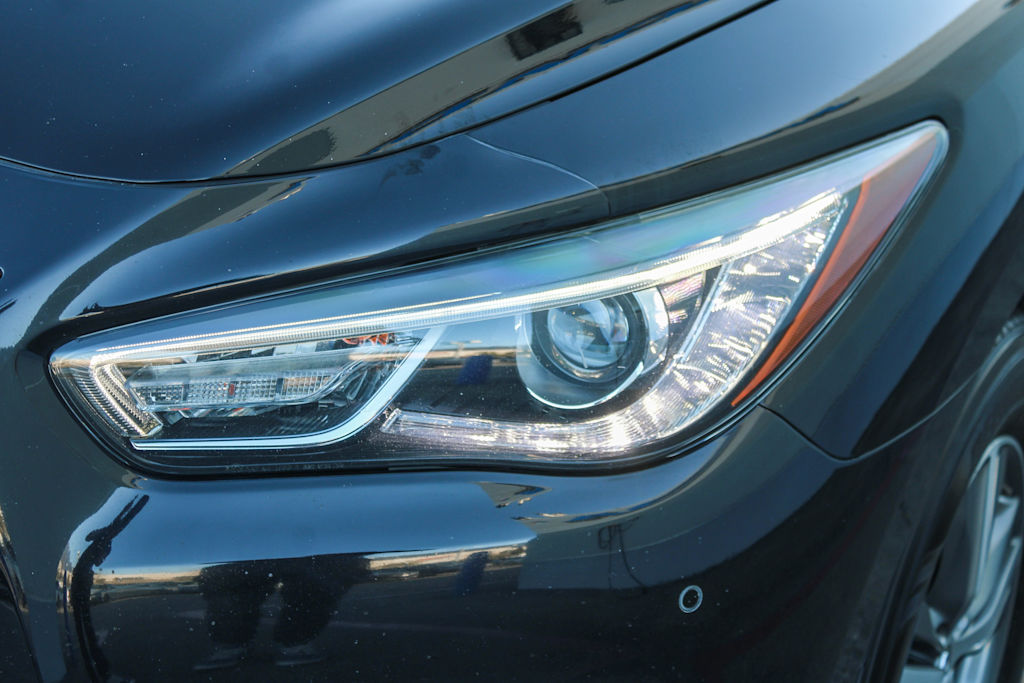 2020 INFINITI QX60 Luxe 24