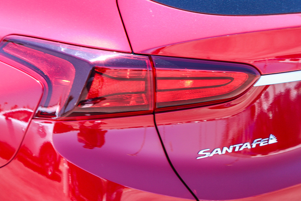 Thumbnail: 2020 Hyundai Santa Fe - 22