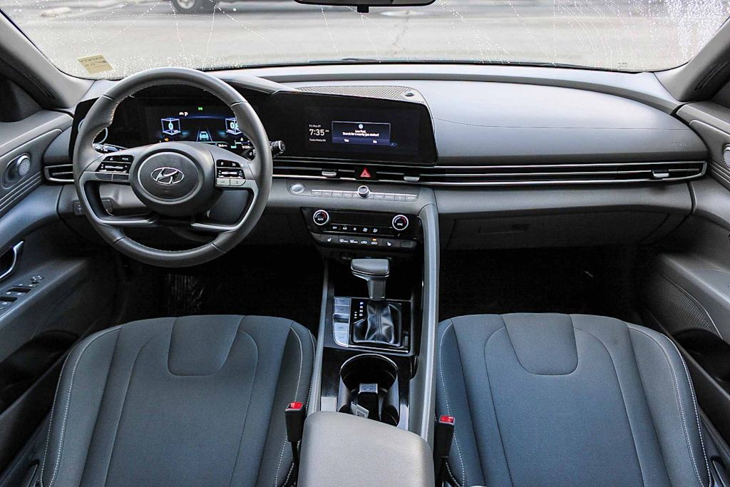 Thumbnail: 2023 Hyundai Elantra - 2