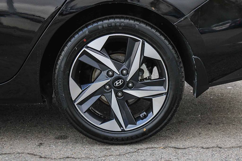 Thumbnail: 2023 Hyundai Elantra - 7