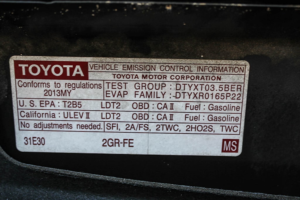 Thumbnail: 2013 Toyota Sienna - 16