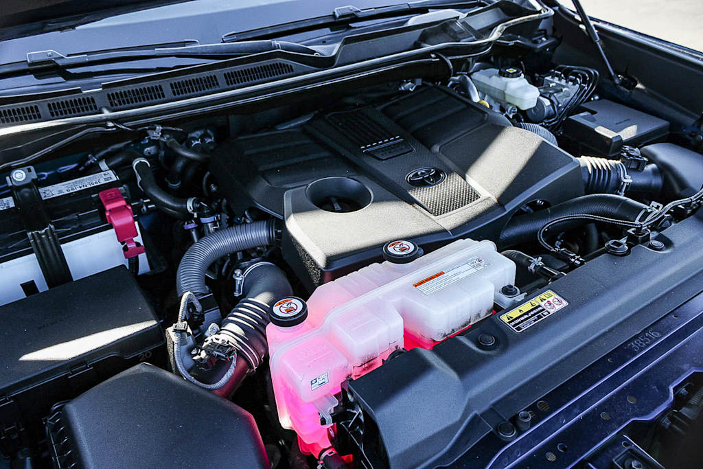 Thumbnail: 2022 Toyota Tundra - 8