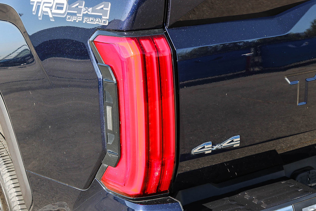 Thumbnail: 2022 Toyota Tundra - 21
