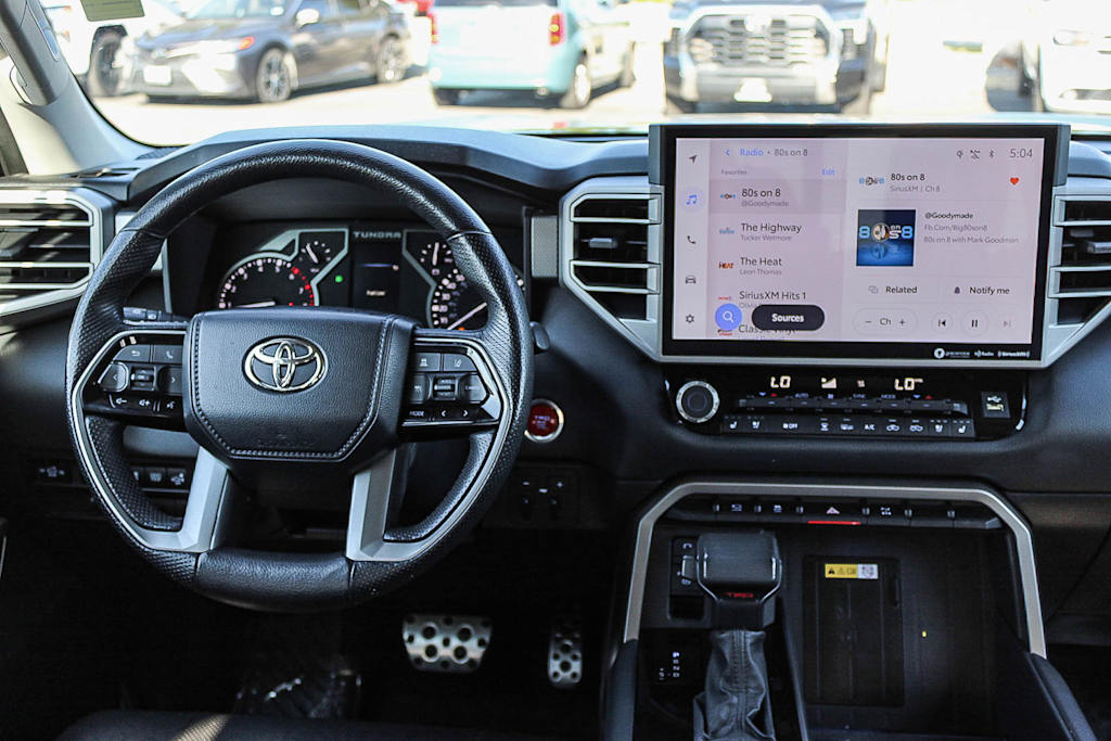 Thumbnail: 2022 Toyota Tundra - 9