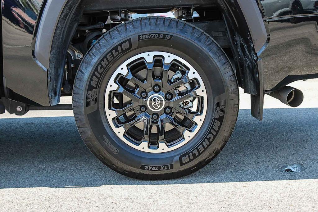 Thumbnail: 2024 Toyota Tundra - 7