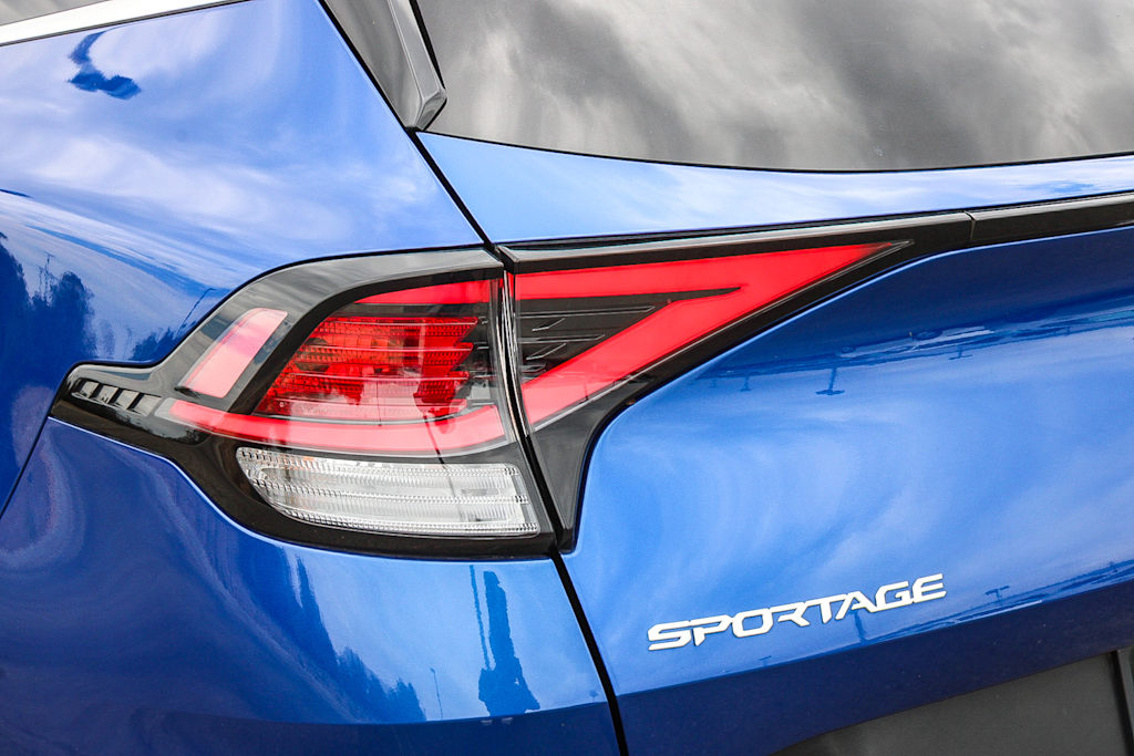 Thumbnail: 2023 Kia Sportage - 19