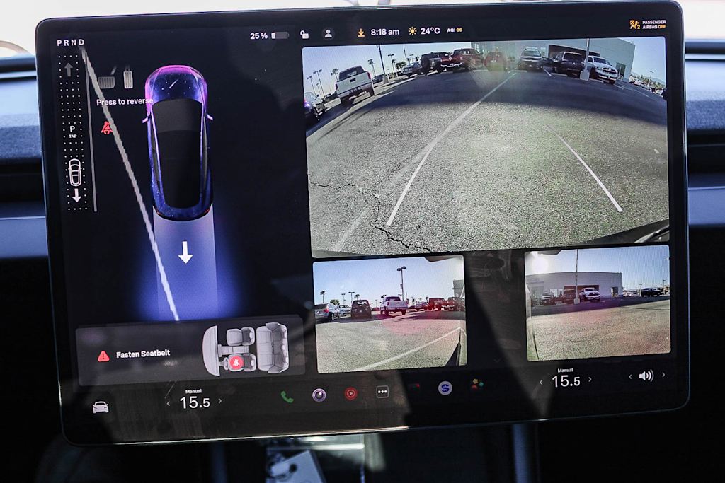 Thumbnail: 2024 Tesla Model 3 - 24