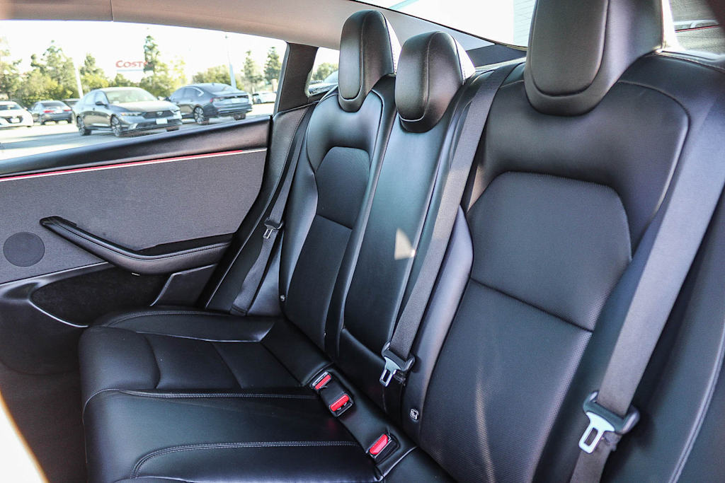 Thumbnail: 2024 Tesla Model 3 - 10