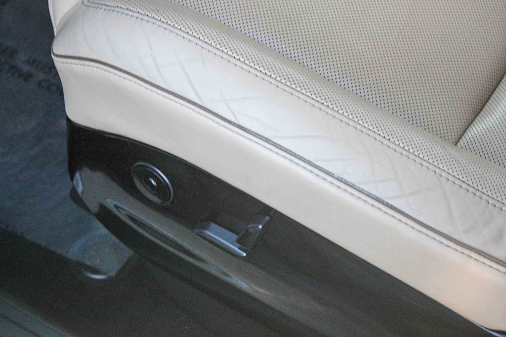 Thumbnail: 2016 Tesla Model X - 24