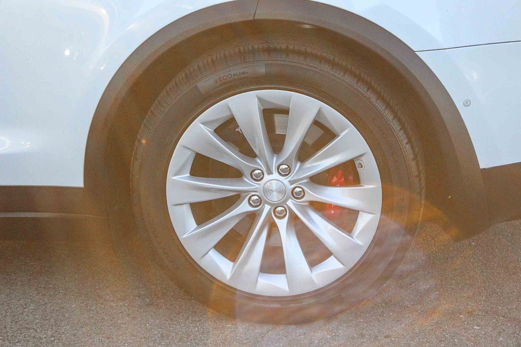 Thumbnail: 2016 Tesla Model X - 7