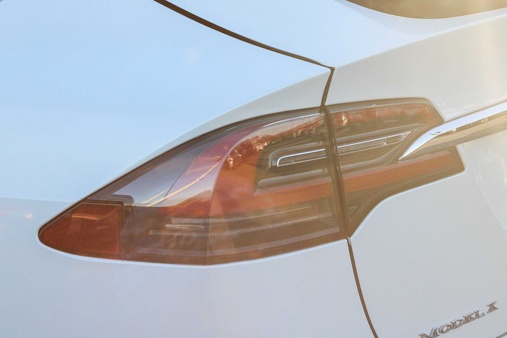 Thumbnail: 2016 Tesla Model X - 18