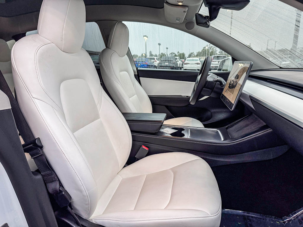 Thumbnail: 2022 Tesla Model Y - 9