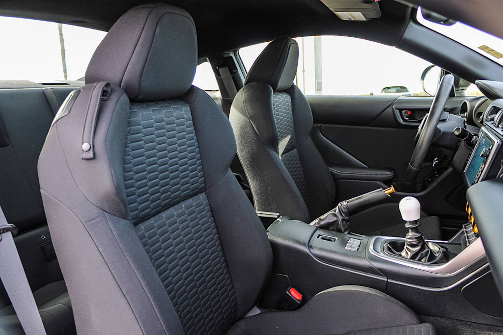 Thumbnail: 2023 Toyota GR86 - 10