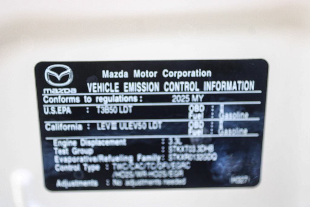 Thumbnail: 2025 Mazda CX-90 - 17