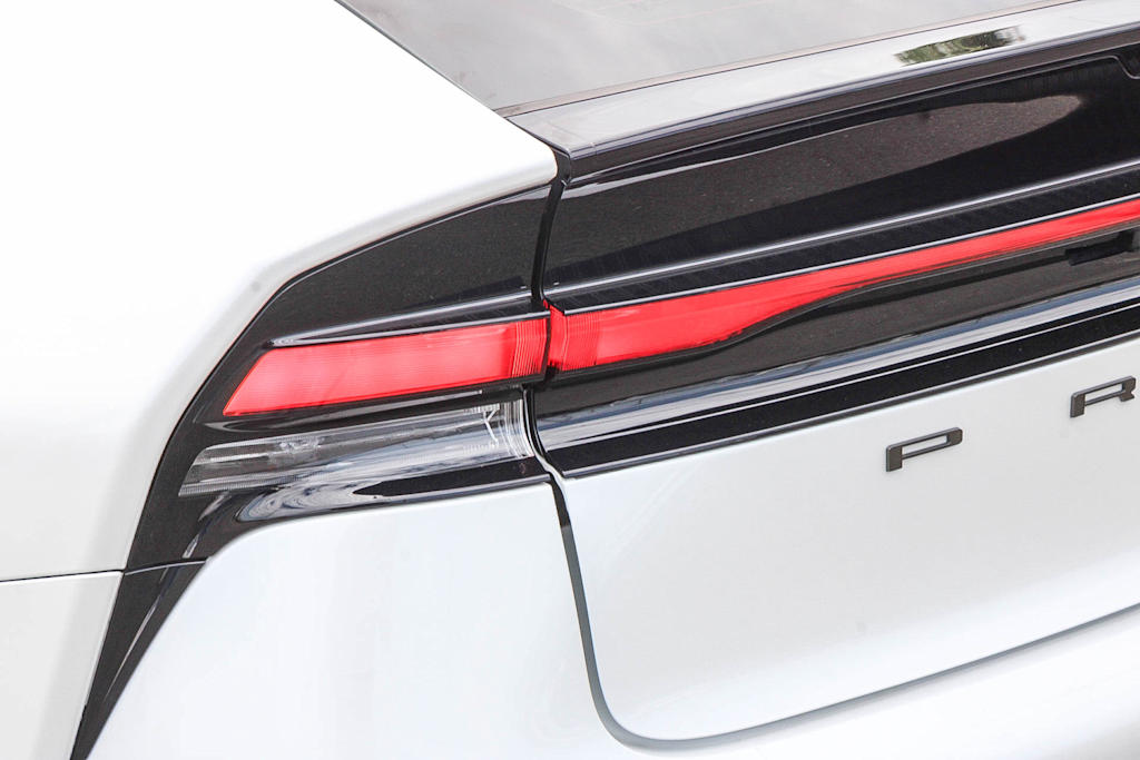 Thumbnail: 2024 Toyota Prius - 22