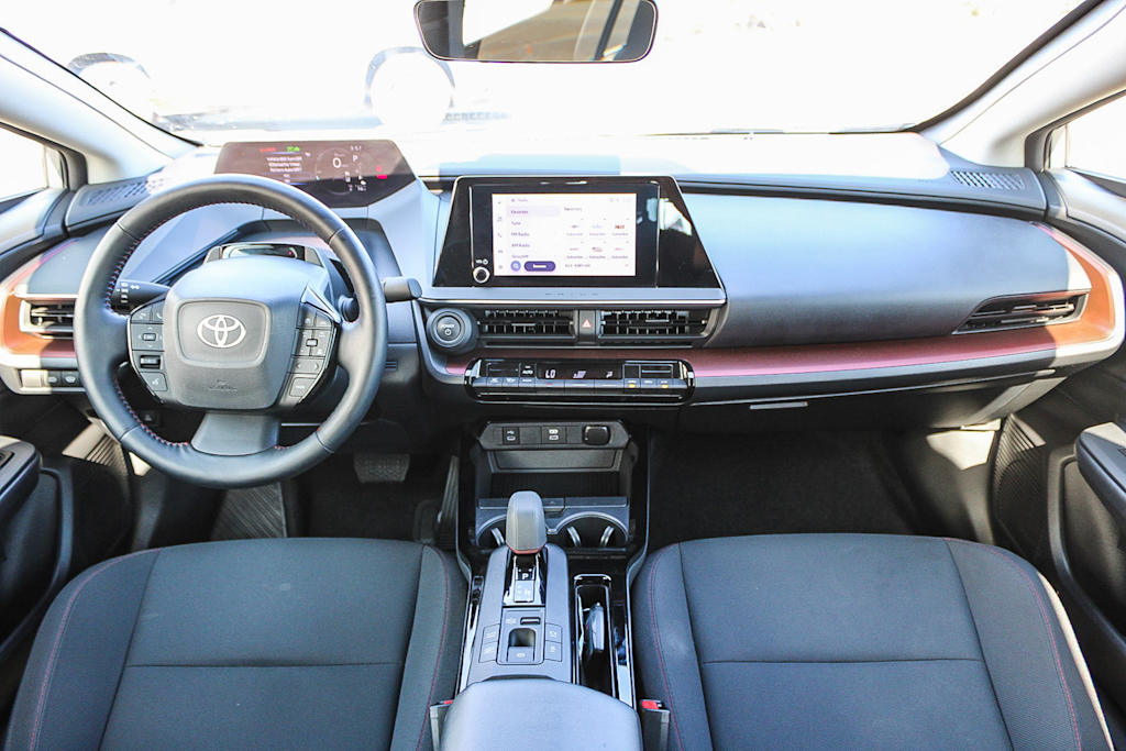 Thumbnail: 2024 Toyota Prius Prime - 2