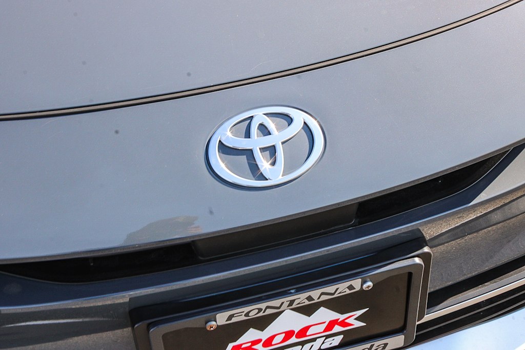 Thumbnail: 2024 Toyota Prius Prime - 6
