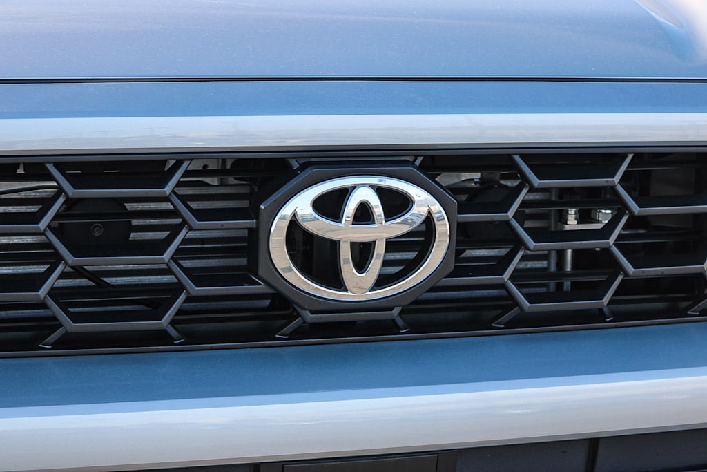 Thumbnail: 2025 Toyota 4Runner - 6