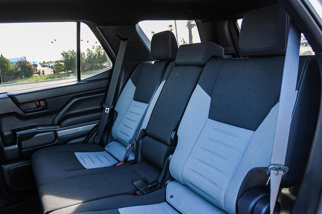 Thumbnail: 2025 Toyota 4Runner - 12