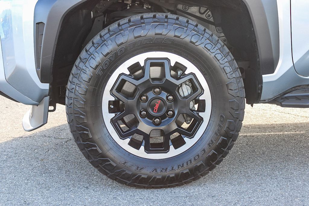 Thumbnail: 2025 Toyota 4Runner - 22