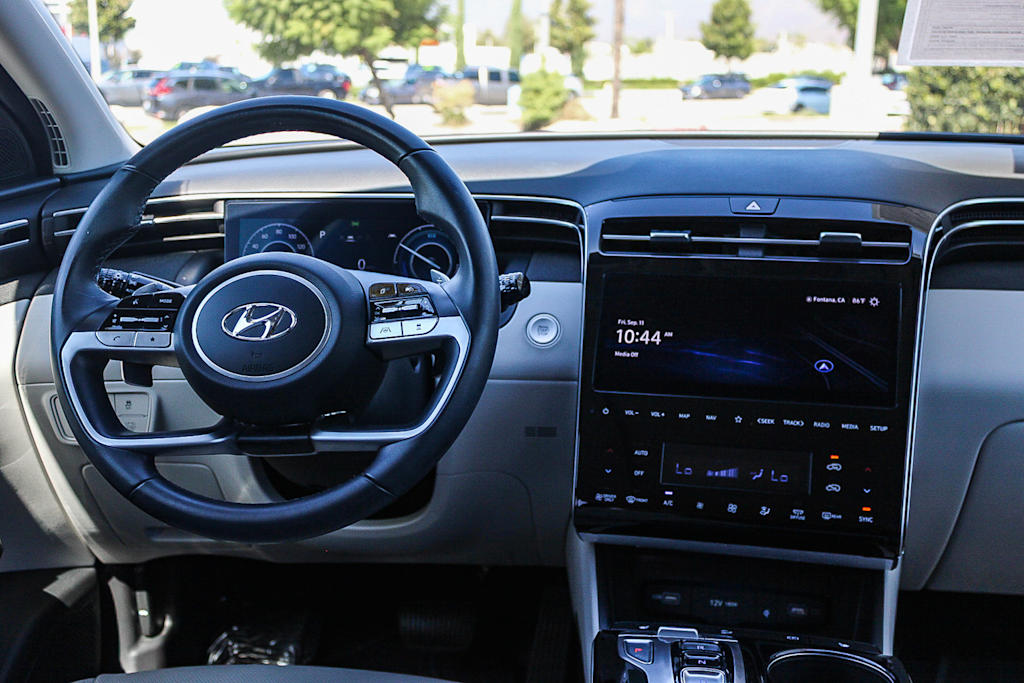 Thumbnail: 2024 Hyundai Tucson - 8