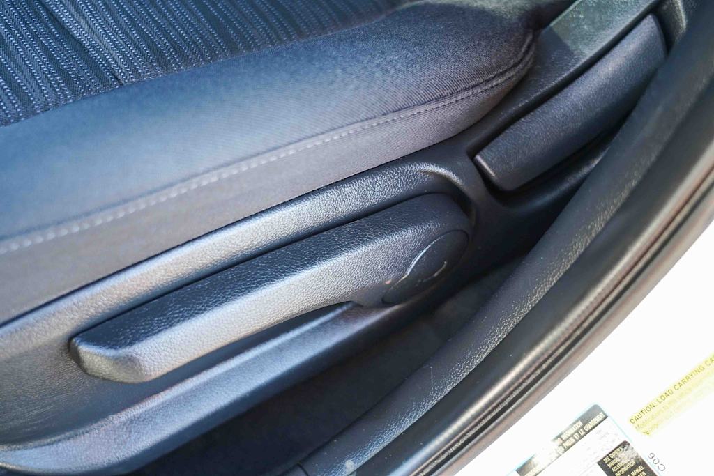 Thumbnail: 2017 Hyundai Accent - 23