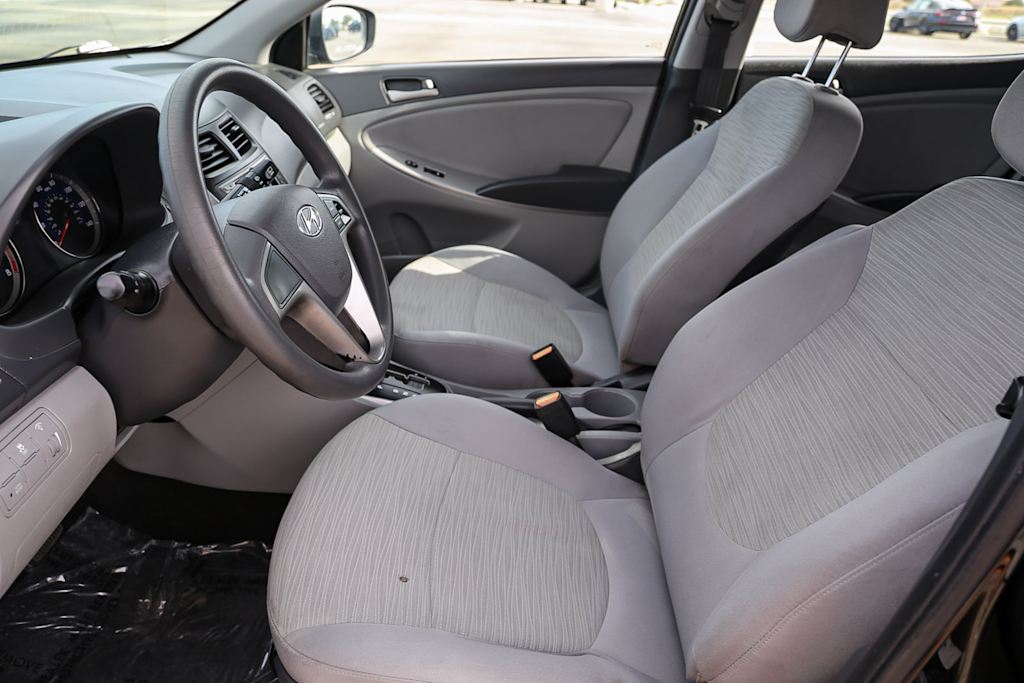 Thumbnail: 2017 Hyundai Accent - 10