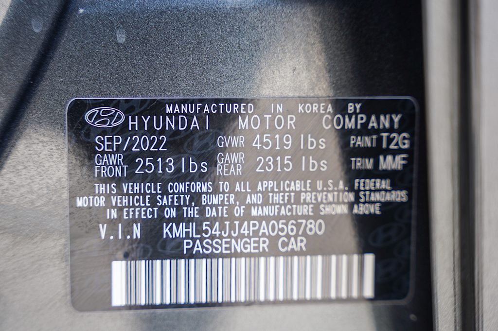 Thumbnail: 2023 Hyundai Sonata - 28