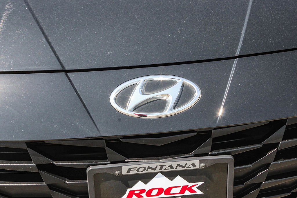 Thumbnail: 2022 Hyundai Elantra - 6