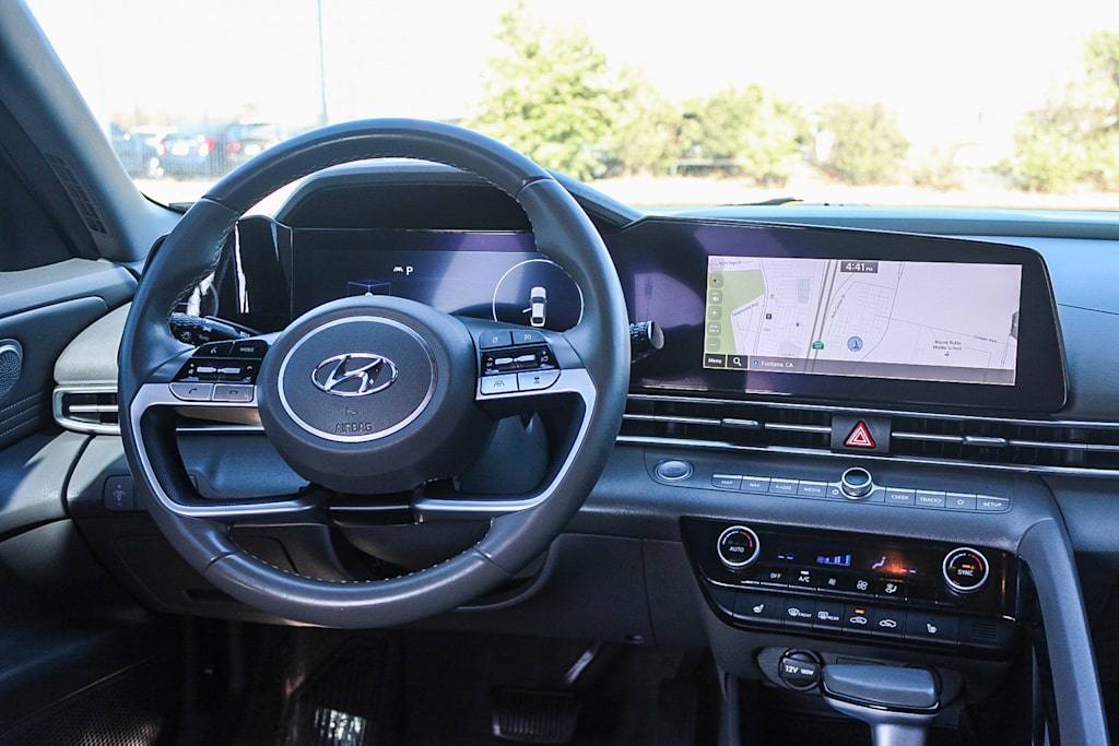 Thumbnail: 2023 Hyundai Elantra - 9