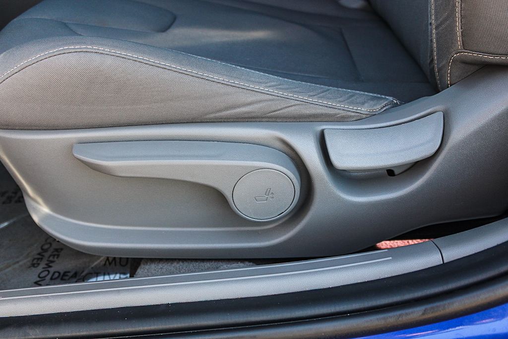 Thumbnail: 2023 Hyundai Elantra - 24