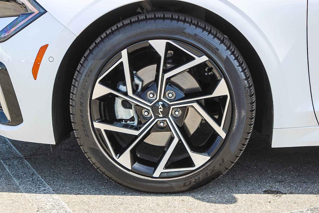 Thumbnail: 2025 Kia K5 - 20
