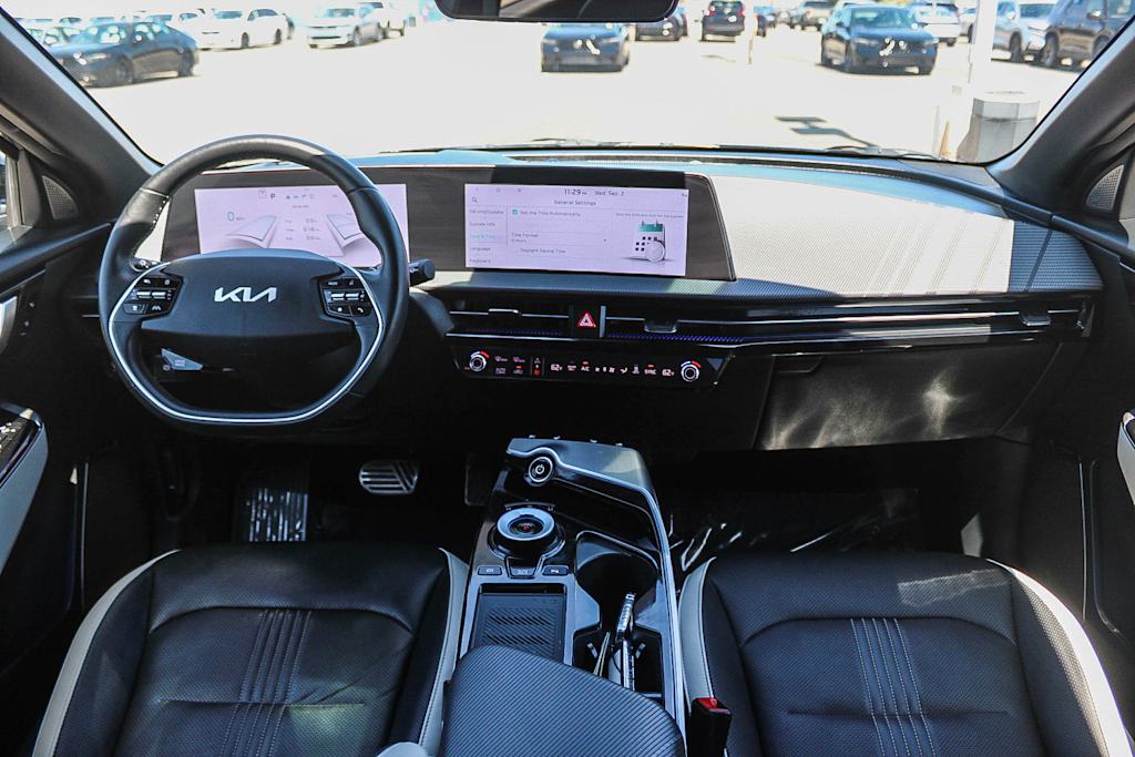 Thumbnail: 2024 Kia EV6 - 2