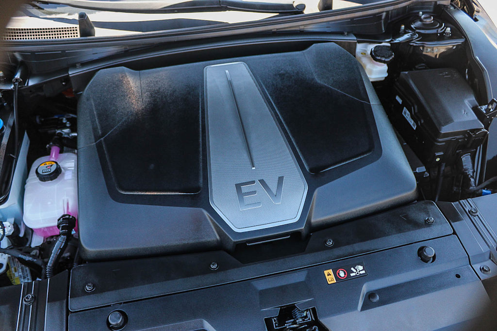 Thumbnail: 2024 Kia EV6 - 7