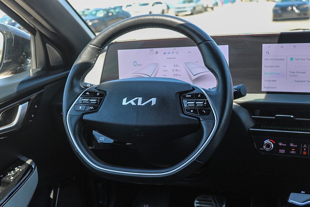 Thumbnail: 2024 Kia EV6 - 12