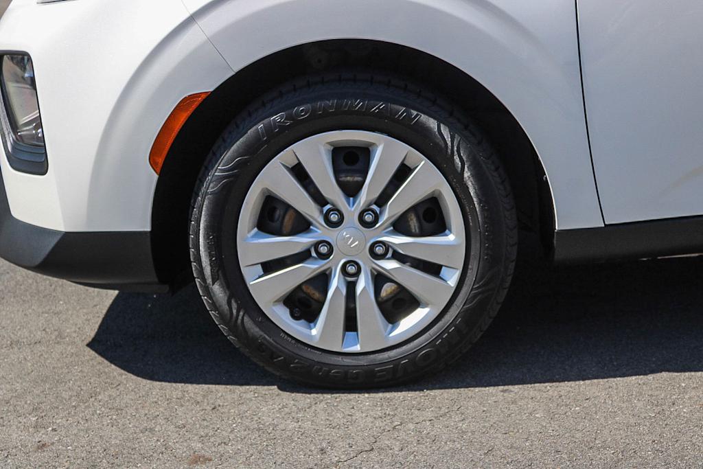Thumbnail: 2021 Kia Soul - 23