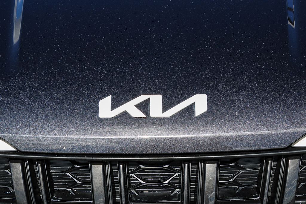 Thumbnail: 2024 Kia Carnival - 6