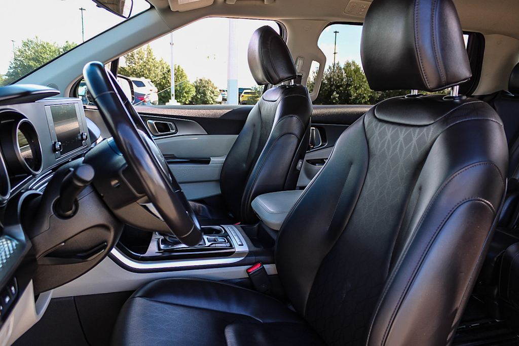 Thumbnail: 2024 Kia Carnival - 11