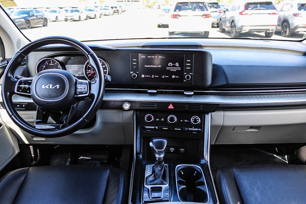 Thumbnail: 2024 Kia Carnival - 9