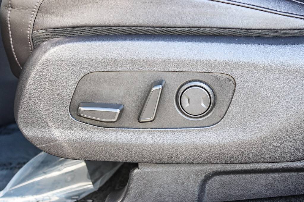 Thumbnail: 2024 Kia Carnival - 24