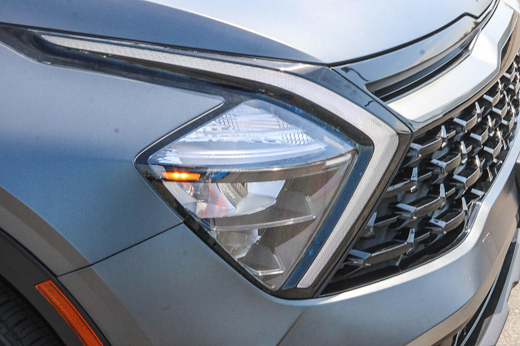 Thumbnail: 2023 Kia Sportage - 19