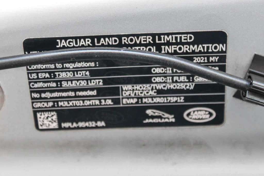 2021 Land Rover Range Rover Sport SE 18