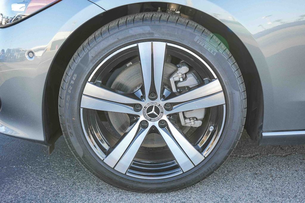 Thumbnail: 2024 Mercedes-Benz C-Class - 18