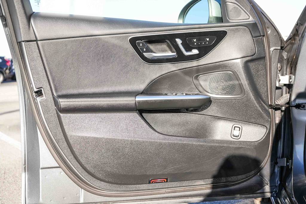 Thumbnail: 2024 Mercedes-Benz C-Class - 20