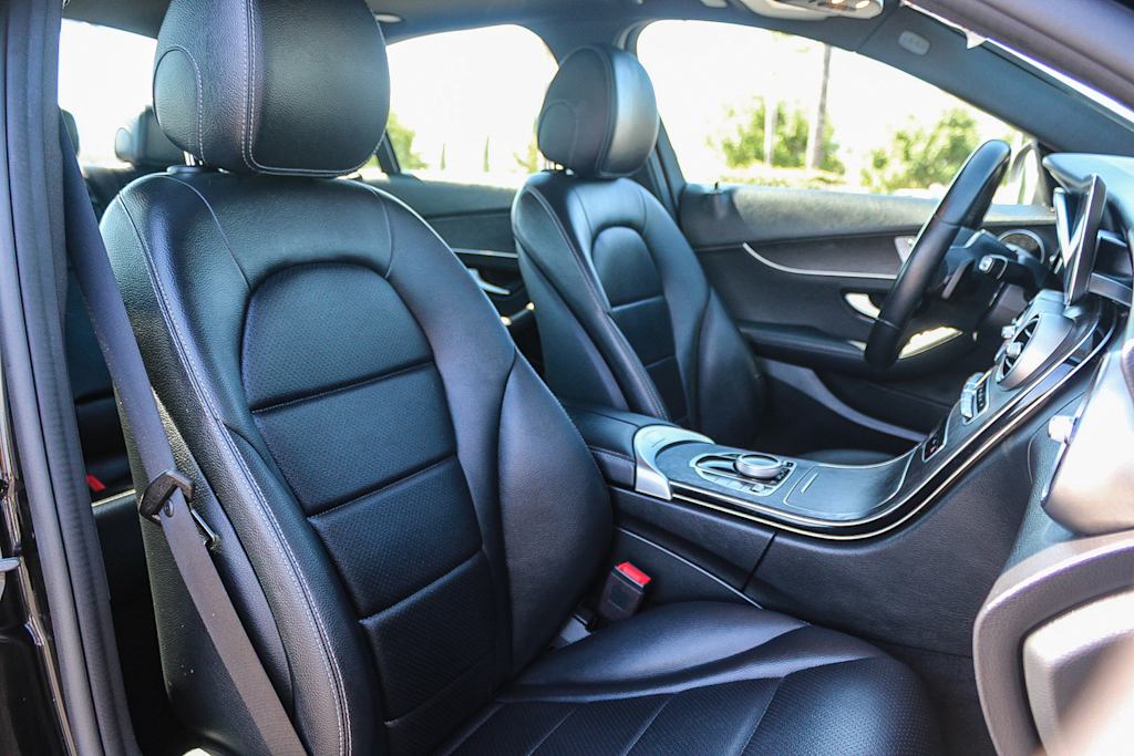 Thumbnail: 2021 Mercedes-Benz C-Class - 10