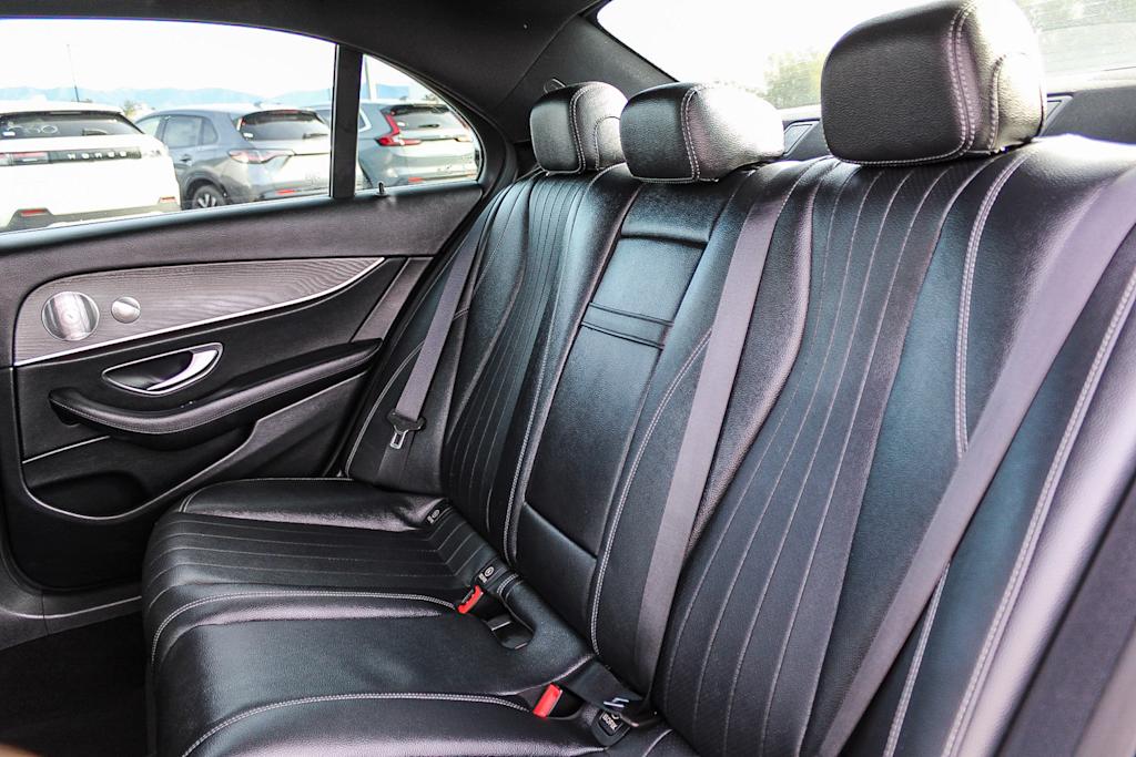 Thumbnail: 2021 Mercedes-Benz E-Class - 12