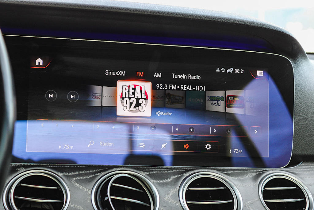 Thumbnail: 2021 Mercedes-Benz E-Class - 14