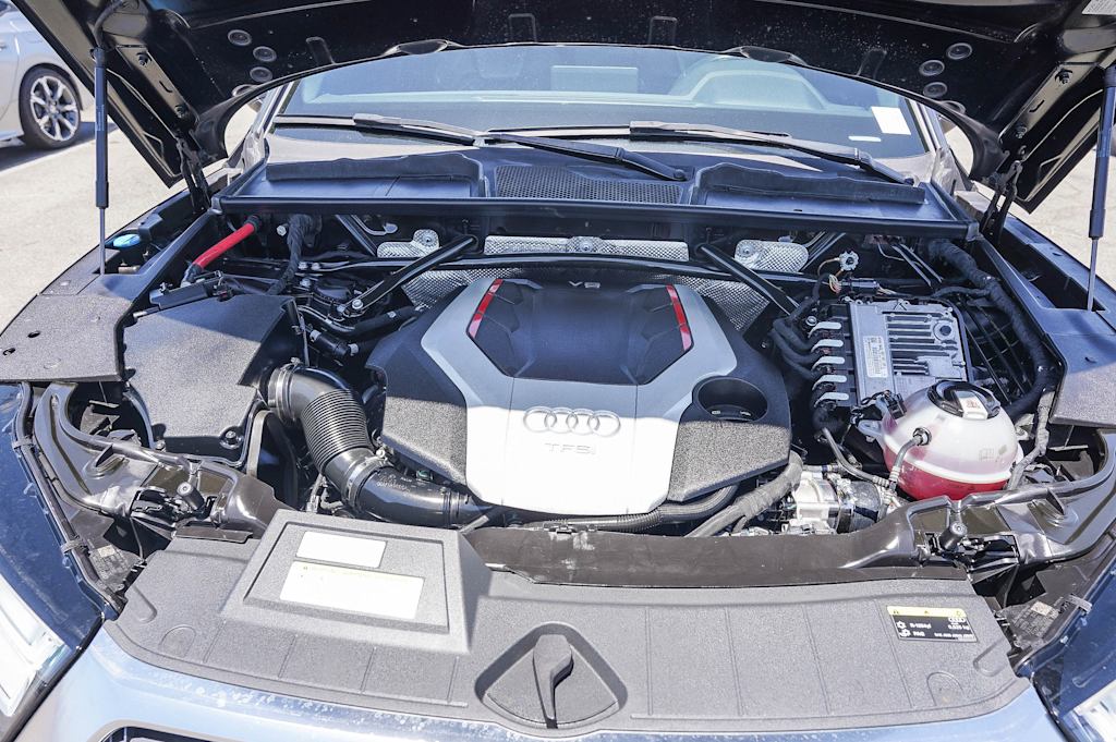 2019 Audi SQ5 Premium Plus 8