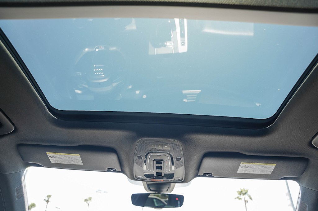 2019 Audi SQ5 Premium Plus 25